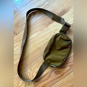 Lululemon belt bag.